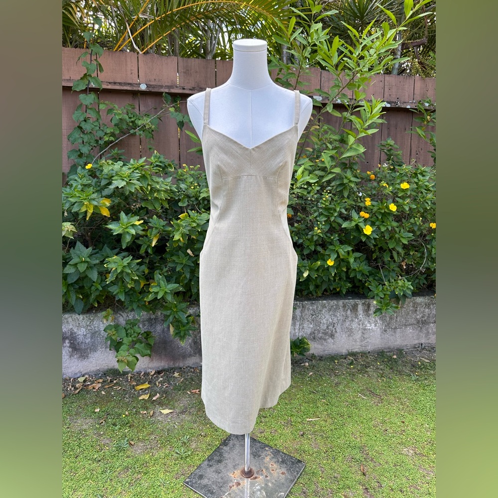 Vintage Classic 90s BCGB Max Azria Beige Minimalist Dress Size 4